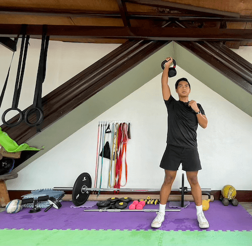 Splore online Kettlebell Flow, Complex and Strengthening fitness class hosted by Coach Migs Morales